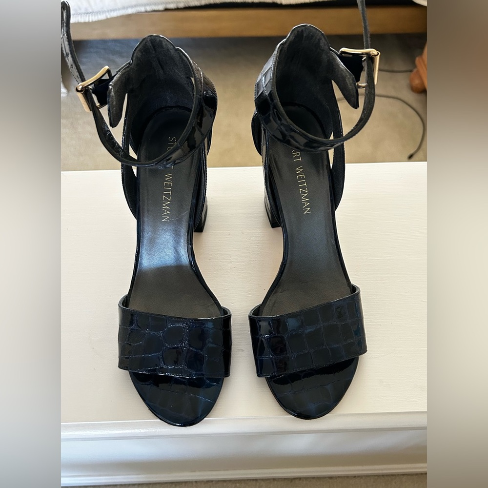 Navy crocodile print patent leather Stuart Weitzman helped sandals. Worn once.